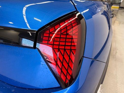 Icy Sunshine Blue Metallic 2026 MINI Hardtop