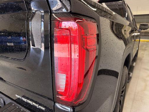 Onyx Black 2020 GMC Sierra 1500 Denali