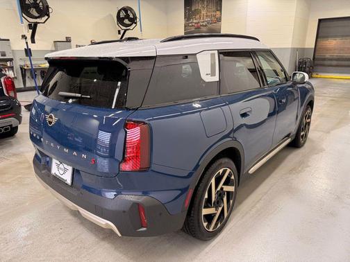Indigo Sunset Blue Metallic 2026 MINI Countryman Cooper S ALL4