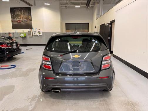 2017 Chevrolet Sonic LT