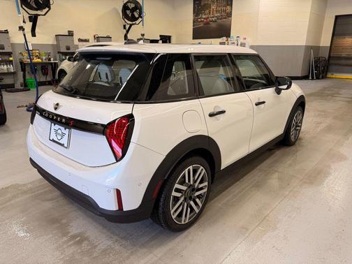 2025 MINI Hardtop Cooper S