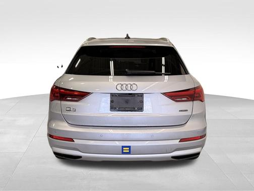 Silver Metallic 2022 Audi Q3 Premium Plus