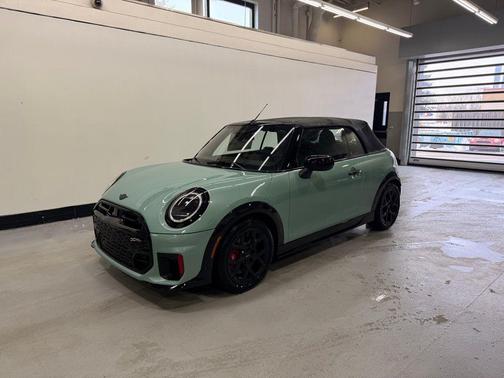 Ocean Wave Green Metallic 2026 MINI Convertible Cooper