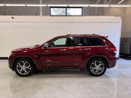 Velvet Red Pearlcoat 2021 Jeep Grand Cherokee Overland