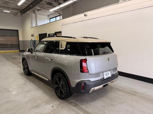 2027 MINI Countryman