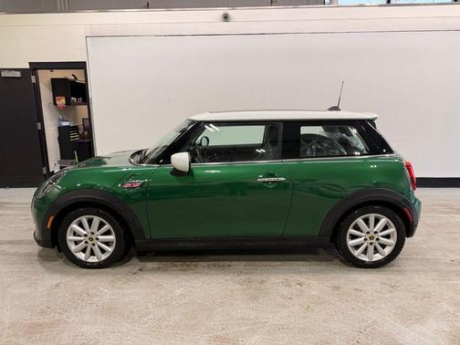 2022 MINI Hardtop Cooper S