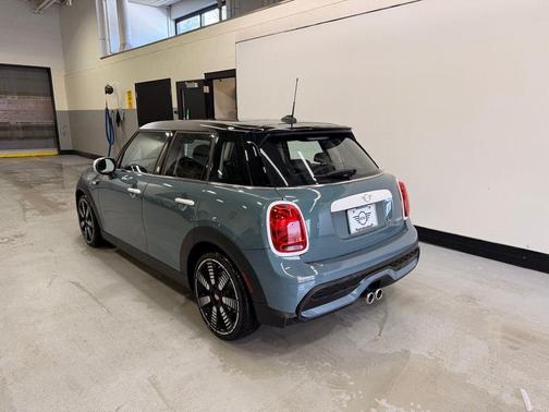 2023 MINI Hardtop Cooper S