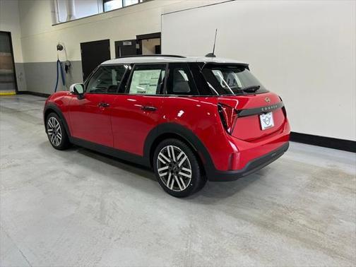 2025 MINI Hardtop Cooper