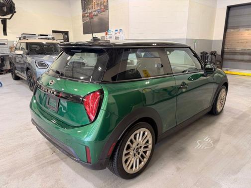 British Racing Green IV Metallic 2025 MINI Hardtop Cooper S