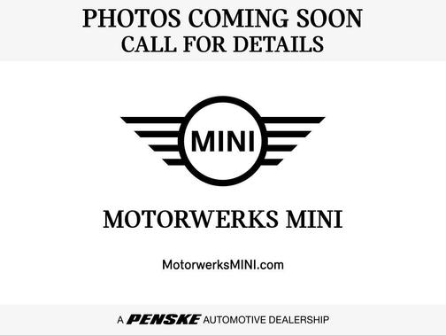 British Racing Green 2025 MINI Hardtop