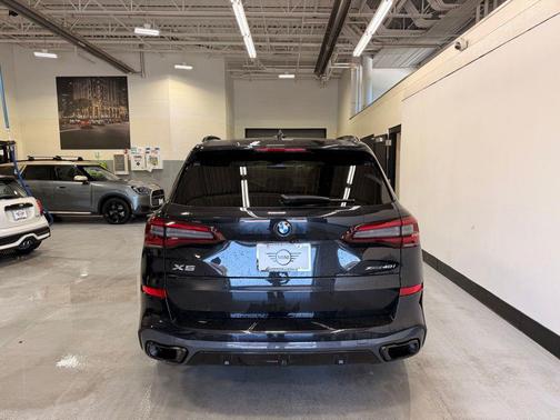 Black Sapphire Metallic 2022 BMW X5 xDrive40i