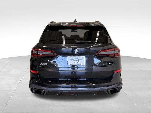 Black Sapphire Metallic 2022 BMW X5 xDrive40i