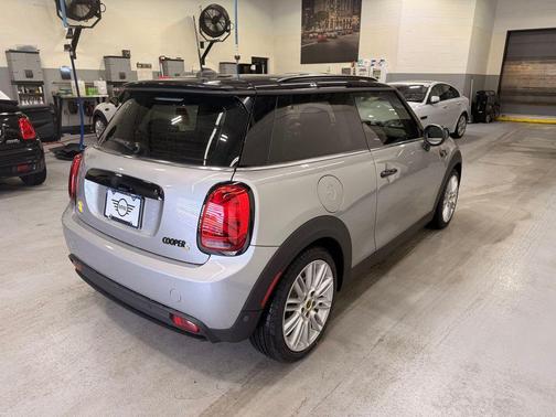 Melting Silver III Metallic 2024 MINI Hardtop Cooper S