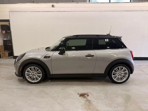 Melting Silver III Metallic 2024 MINI Hardtop Cooper S