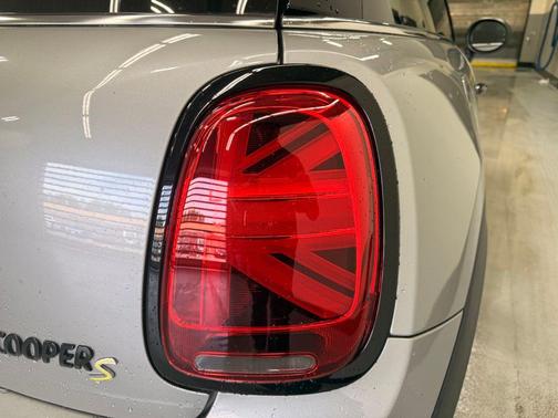 Melting Silver III Metallic 2024 MINI Hardtop Cooper S