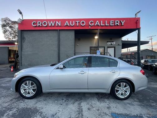 2011 INFINITI G37 Journey