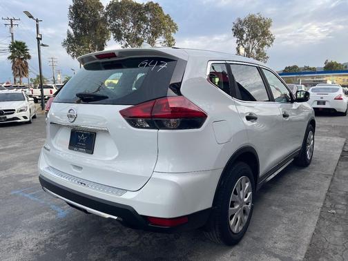 2019 Nissan Rogue S
