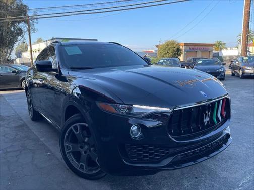 2017 Maserati Levante Base