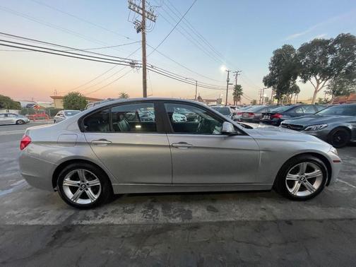 2015 BMW 328 328i