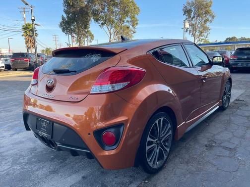 2016 Hyundai Veloster Turbo
