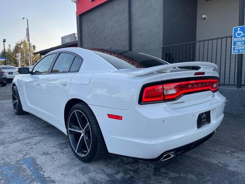 2014 Dodge Charger R/T