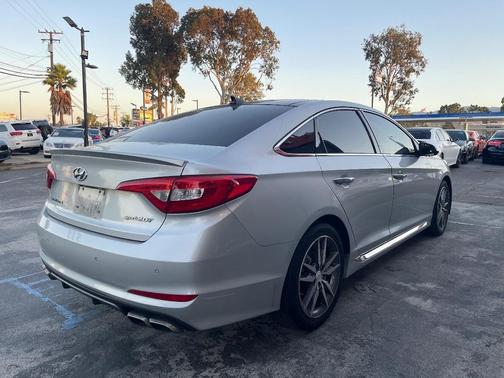 2015 Hyundai SONATA Sport 2.0T