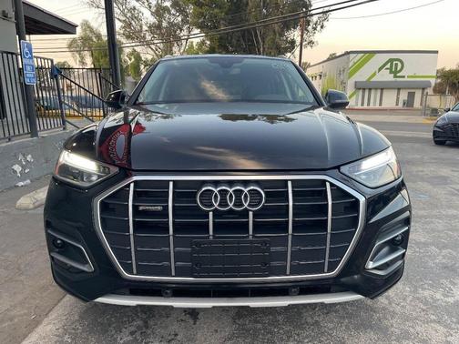 2023 Audi Q5 40 Premium