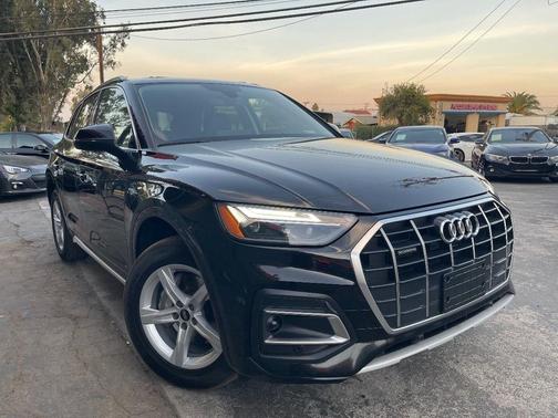 2023 Audi Q5 40 Premium