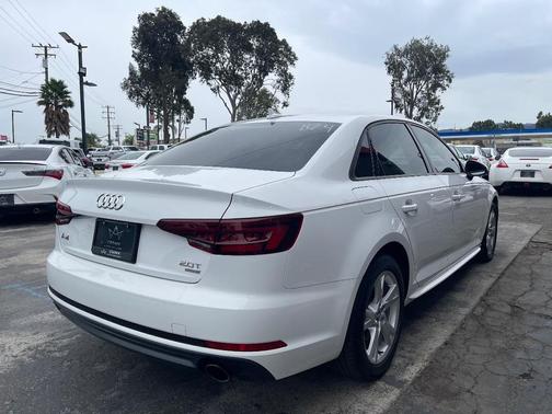 2018 Audi A4 2.0T Premium