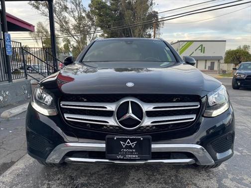 2017 Mercedes-Benz GLC 300 Base