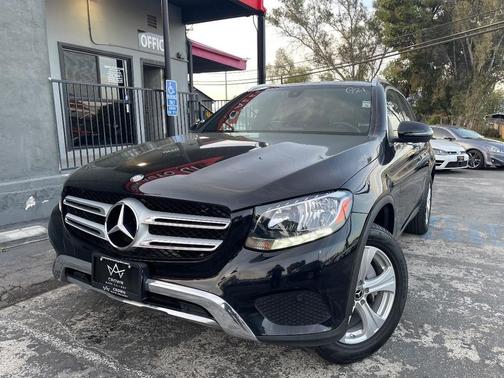 2017 Mercedes-Benz GLC 300 Base