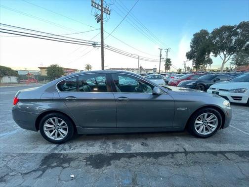 2015 BMW 528 528i