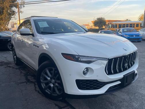 2018 Maserati Levante Base