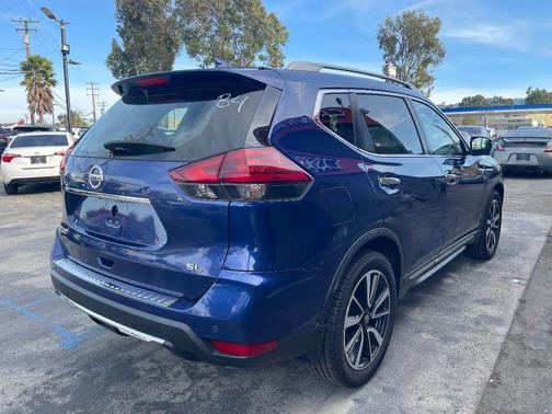 Caspian Blue Metallic 2019 Nissan Rogue SL