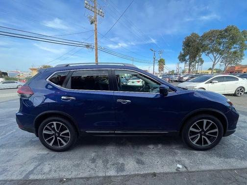 Caspian Blue Metallic 2019 Nissan Rogue SL