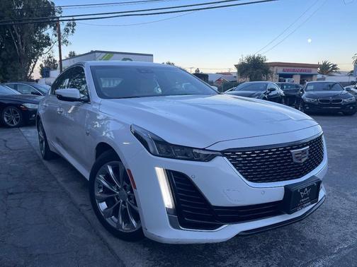 2022 Cadillac CT5 Premium Luxury