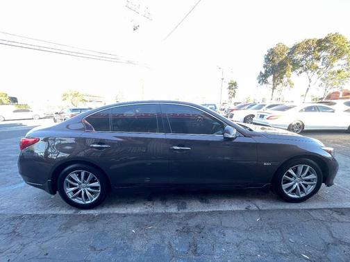 2017 INFINITI Q50 2.0T Premium