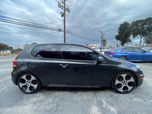 2011 Volkswagen GTI 2-Door