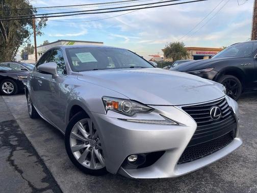 Silver Lining Metallic 2016 Lexus IS 200t Base
