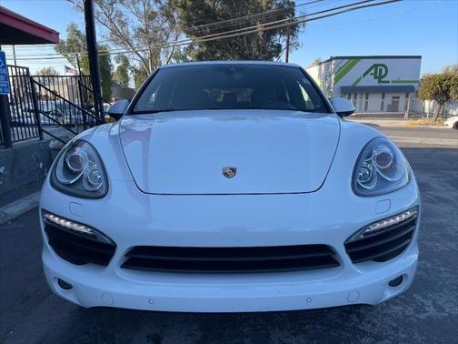 2014 Porsche Cayenne S