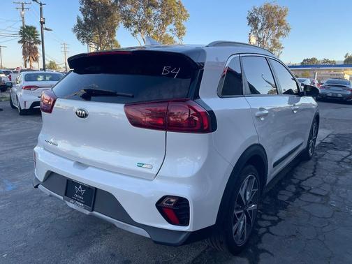 2020 Kia Niro Touring