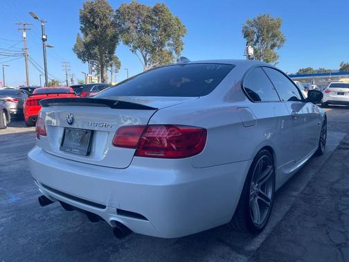 Mineral White Metallic 2012 BMW 335 335is