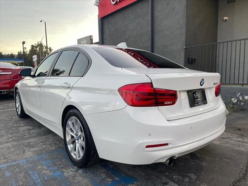 2016 BMW 320 i