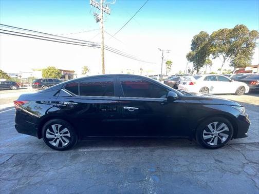 2020 Nissan Altima S FWD