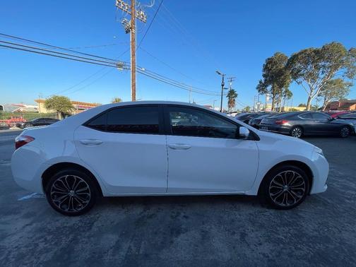 2016 Toyota Corolla S Plus