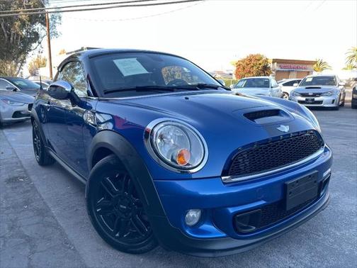 2012 MINI Cooper S Base