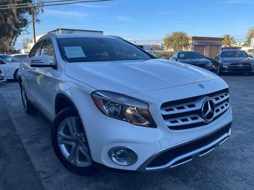 Polar White 2018 Mercedes-Benz GLA 250 Base