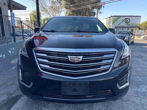 Stellar Black Metallic 2017 Cadillac XT5 Base