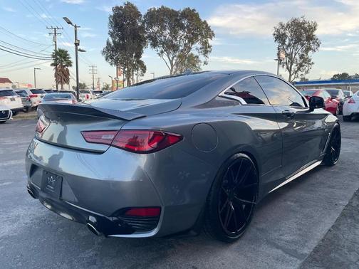 2017 INFINITI Q60 3.0T Premium