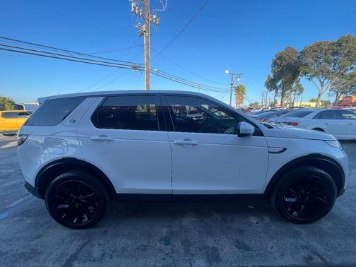 Fuji White 2020 Land Rover Discovery Sport S